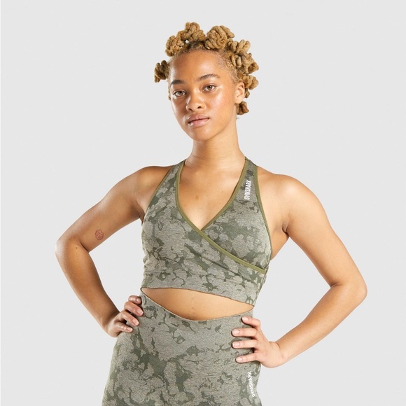 Gymshark Adapt Camo Seamless Bra - Green - Picture 1 of 3